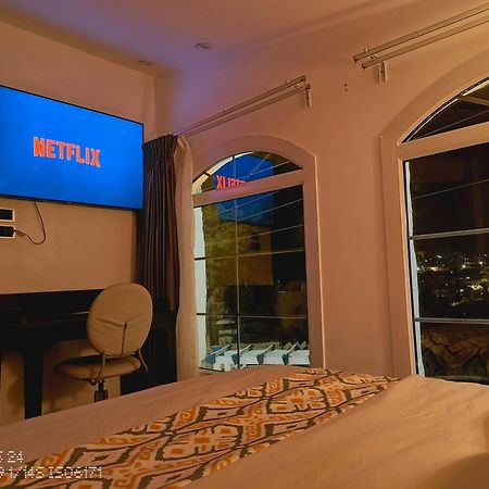 Celestia Boutique Inn - Boutique Stay Overlooking Jerash Ruins Gérasa Exterior foto