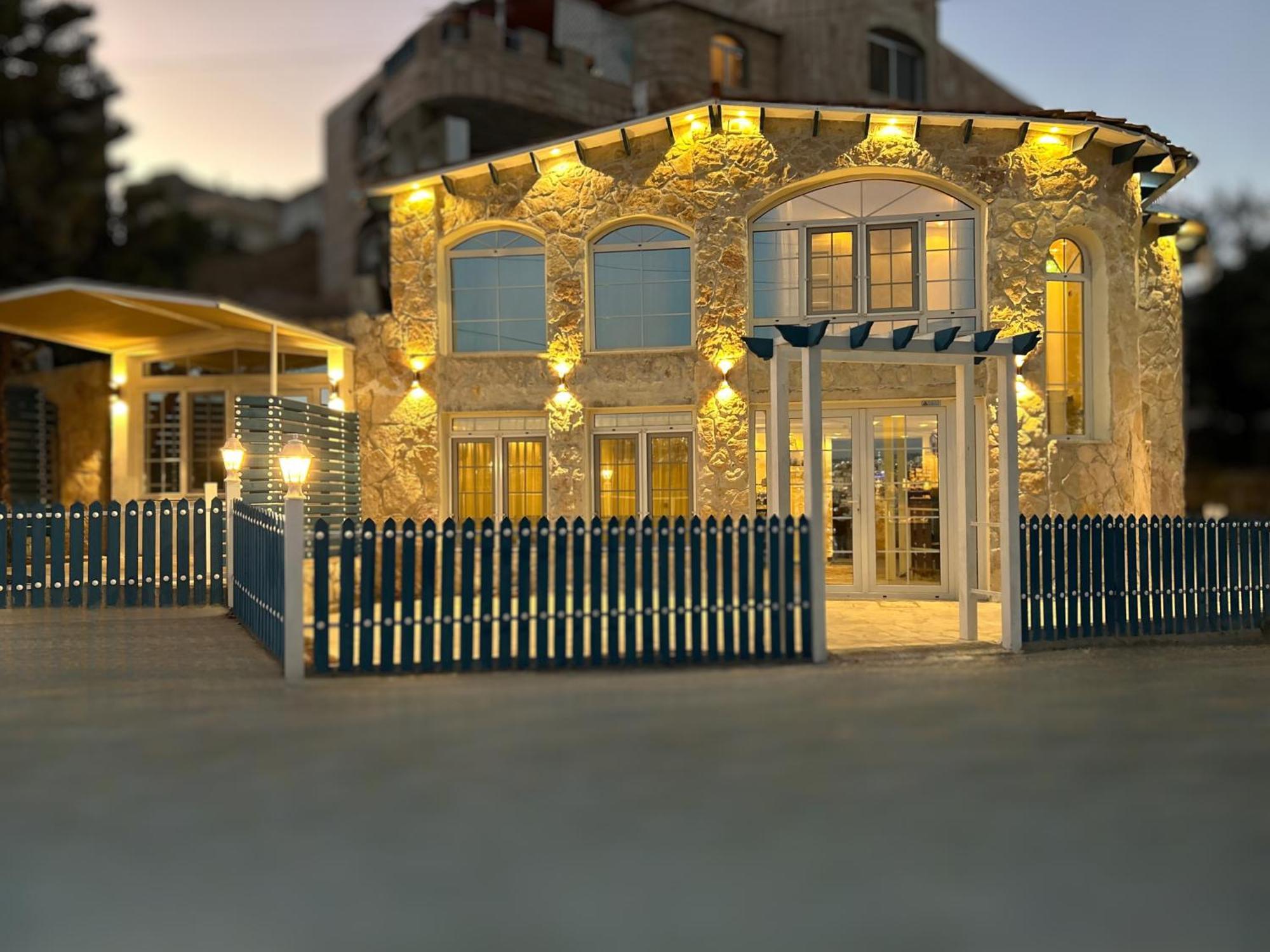 Celestia Boutique Inn - Boutique Stay Overlooking Jerash Ruins Gérasa Exterior foto