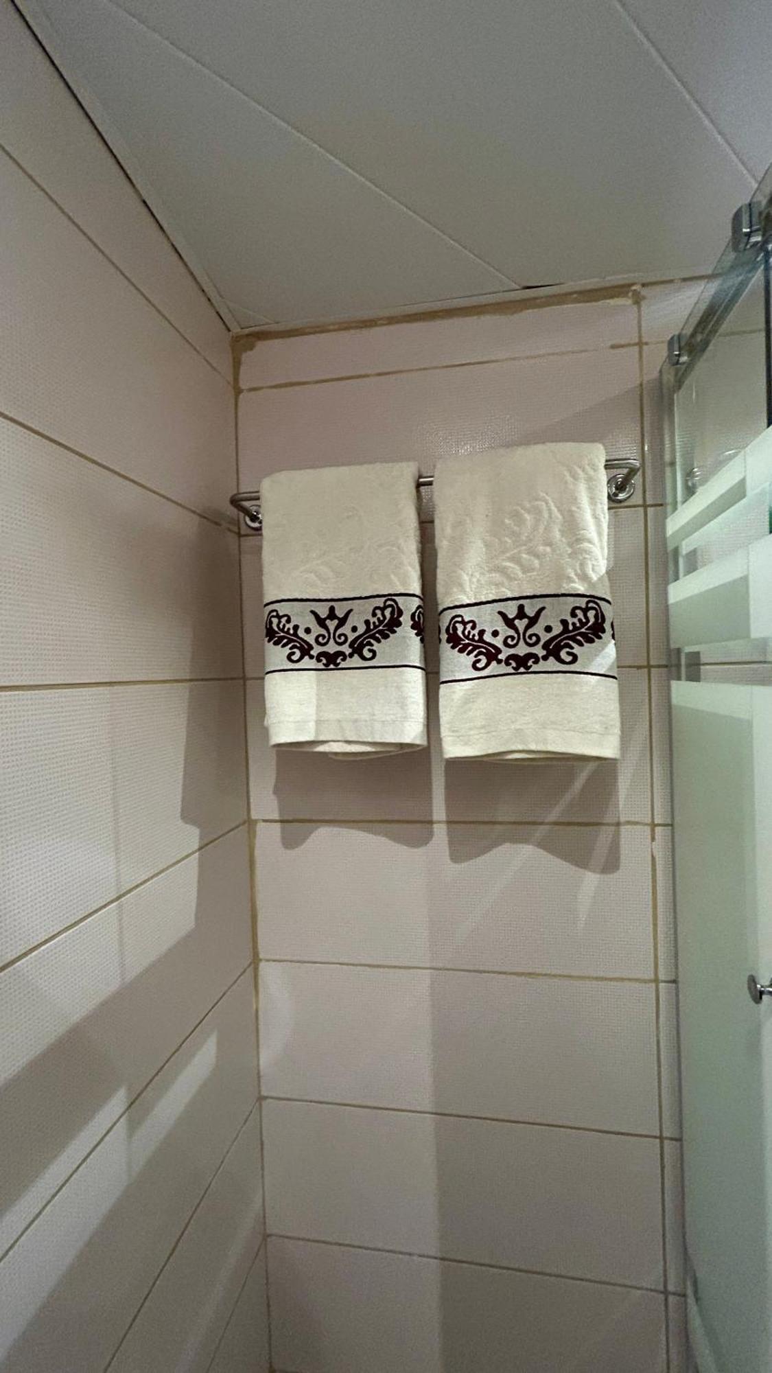 Celestia Boutique Inn - Boutique Stay Overlooking Jerash Ruins Gérasa Quarto foto